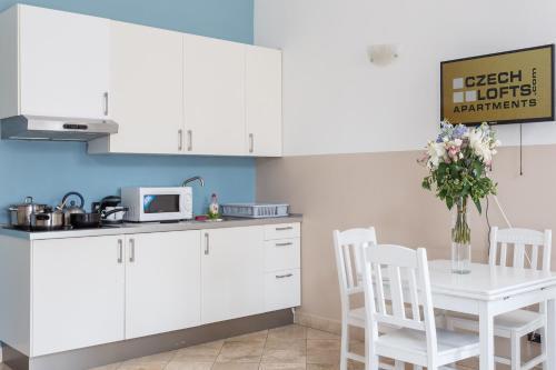Legerova 33 Apartments Прага Экстерьер фото